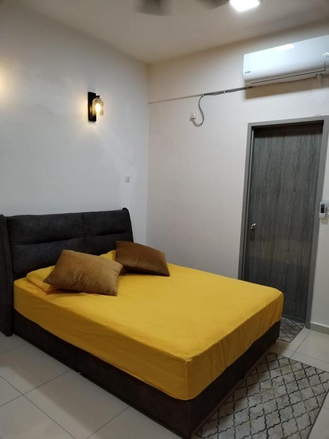 Grand Meru Apartment *